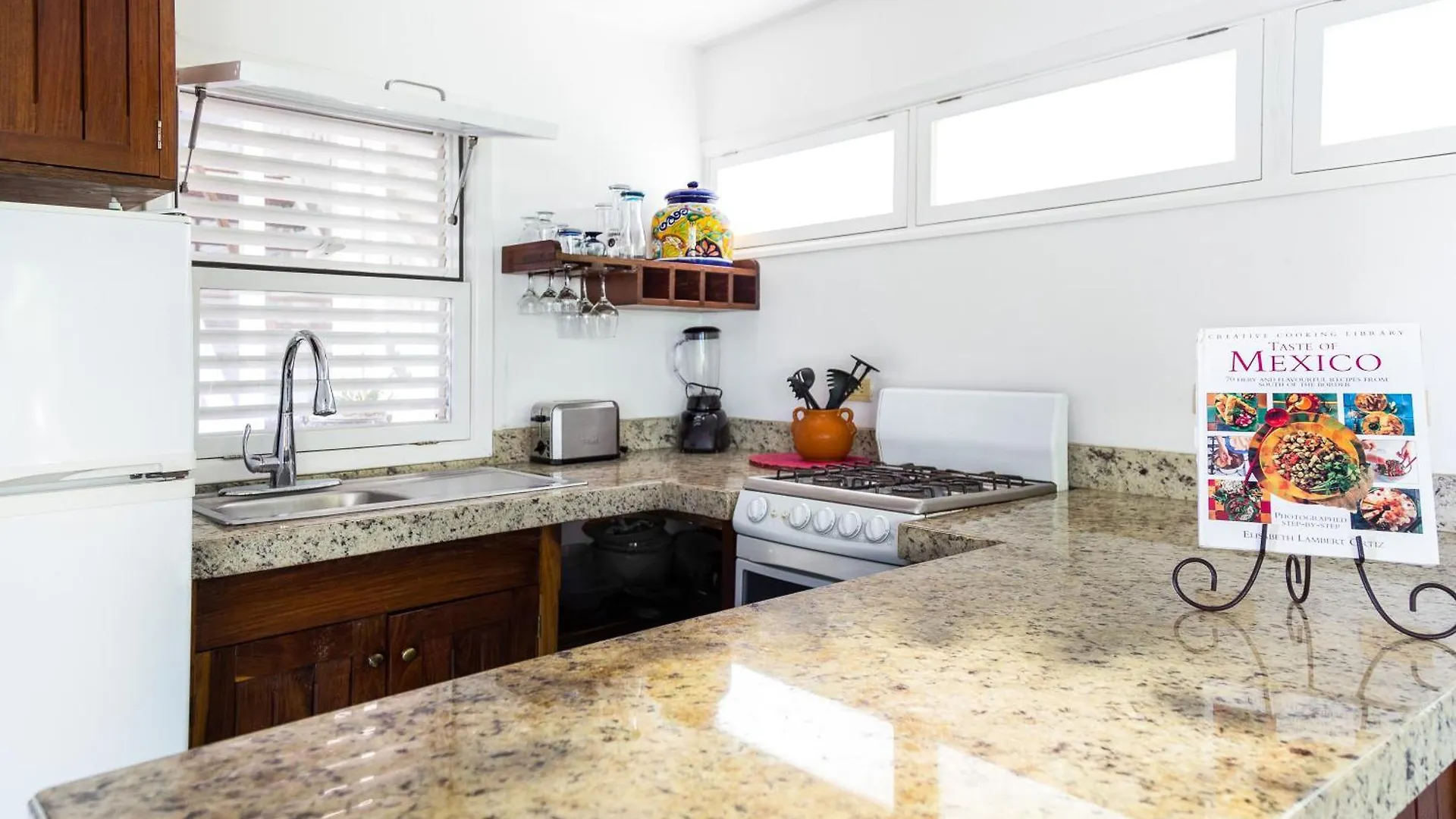 Plantation House Trinidad Suite Playa del Carmen